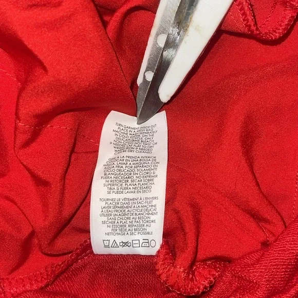 Cabi Jumpsuit Uptown Playsuit Sz M Red Soft Knit Sexy Comfy Stretchy Travel - Picture 9 of 9